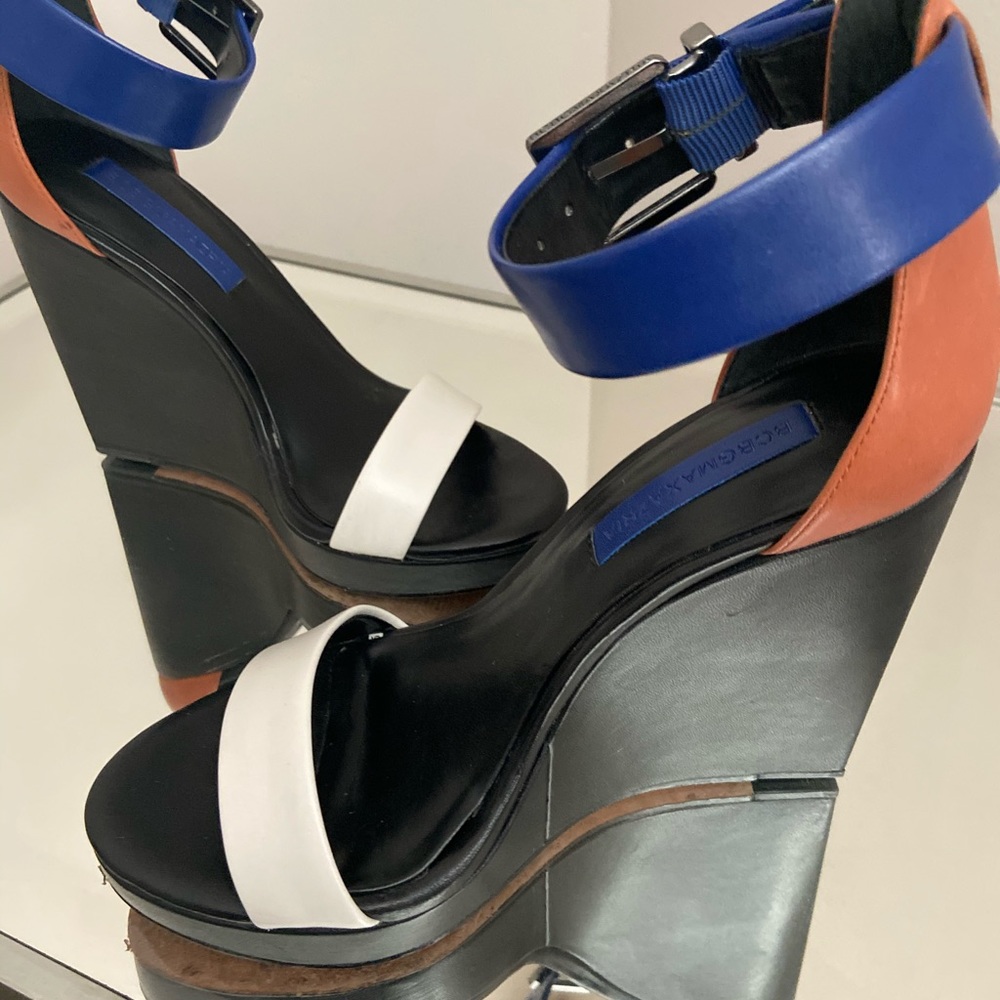 Wedges - Picture 3 of 4